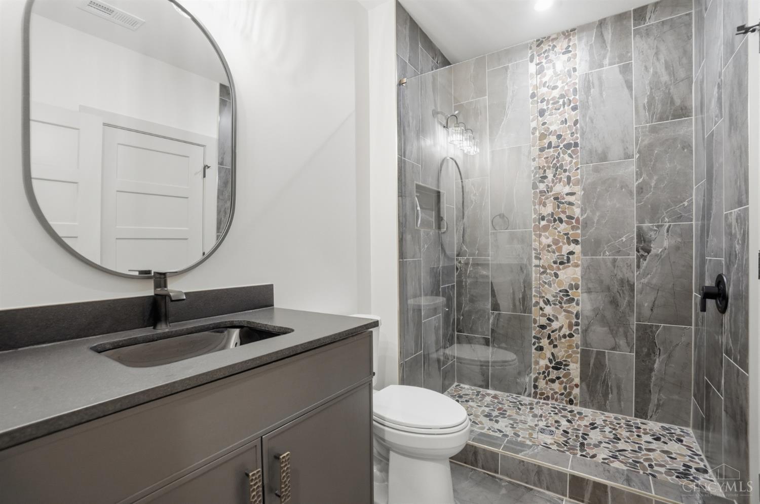 18 Chimney Ridge Drive