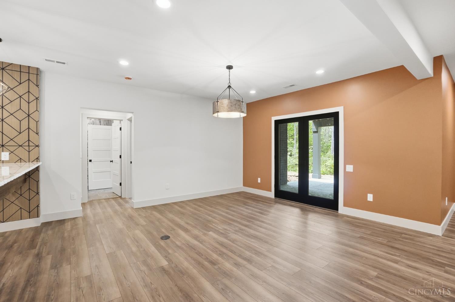 18 Chimney Ridge Drive