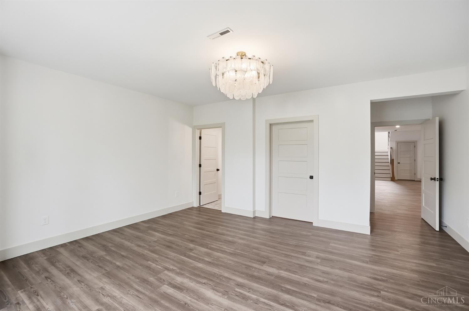 18 Chimney Ridge Drive