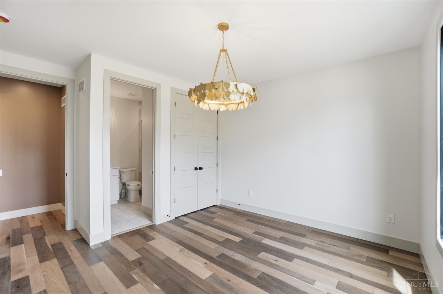 18 Chimney Ridge Drive