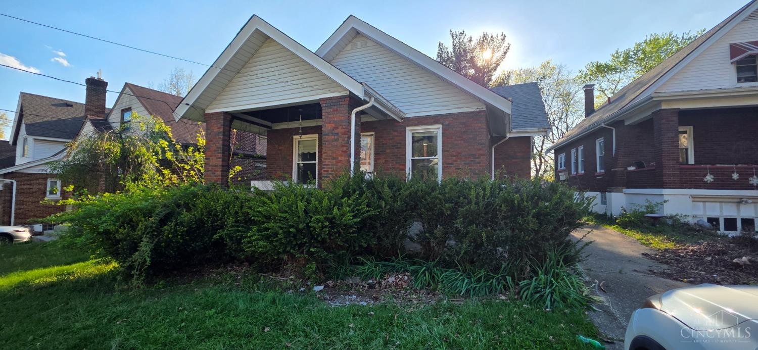 743 Clanora Drive, Cincinnati, OH, 45205 — photo 2