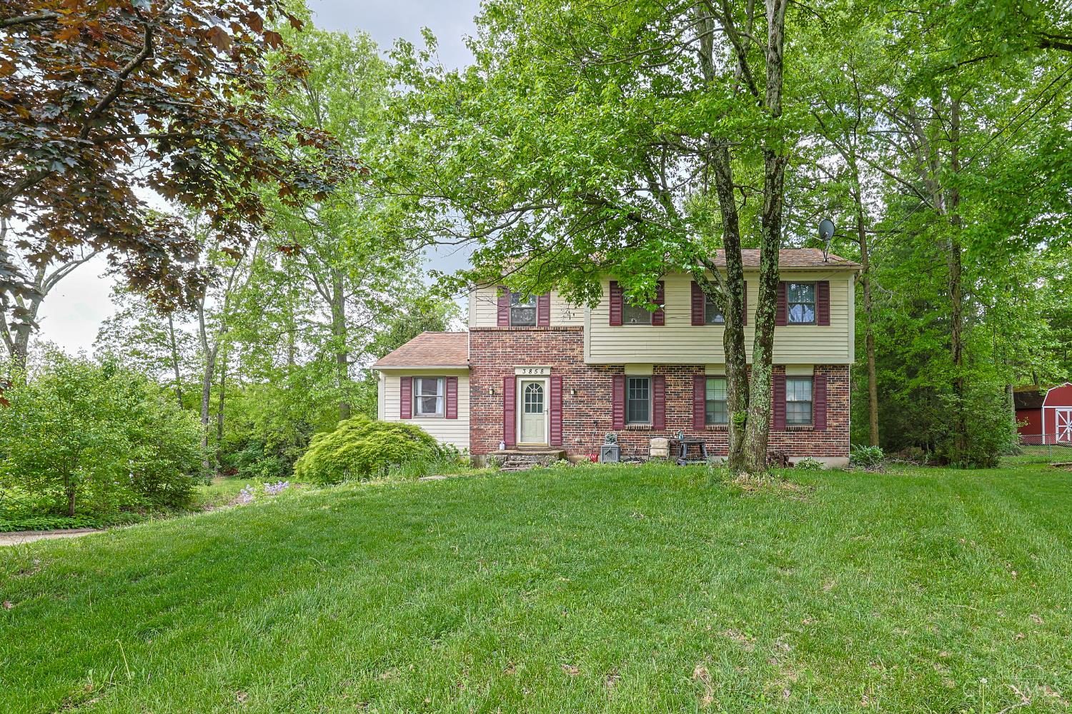 Homes for sale in Amelia, OH | 3858 Heritage Oaks Dr, Amelia, OH 45102 | MLS# 1868728