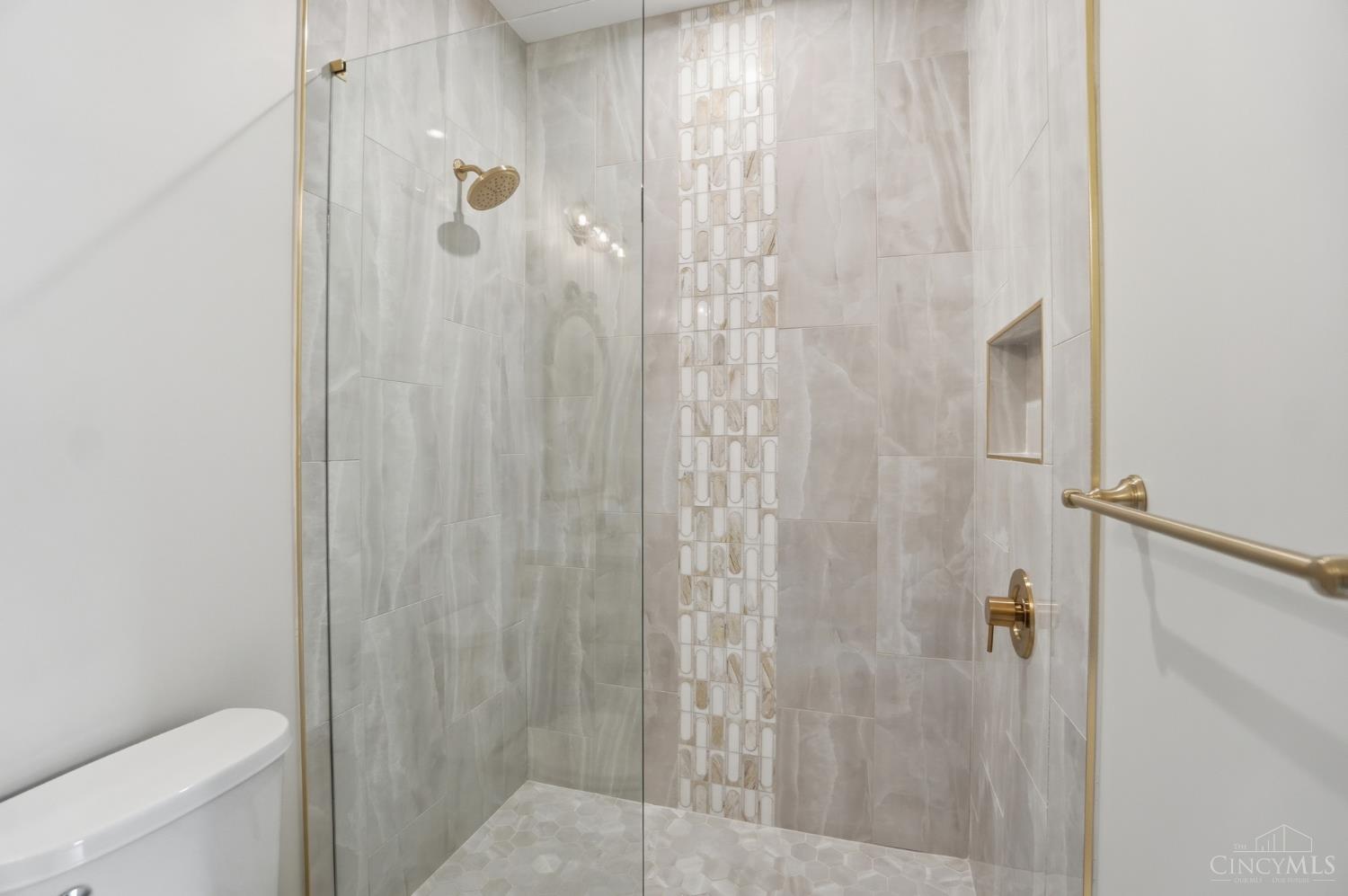 18 Chimney Ridge Drive