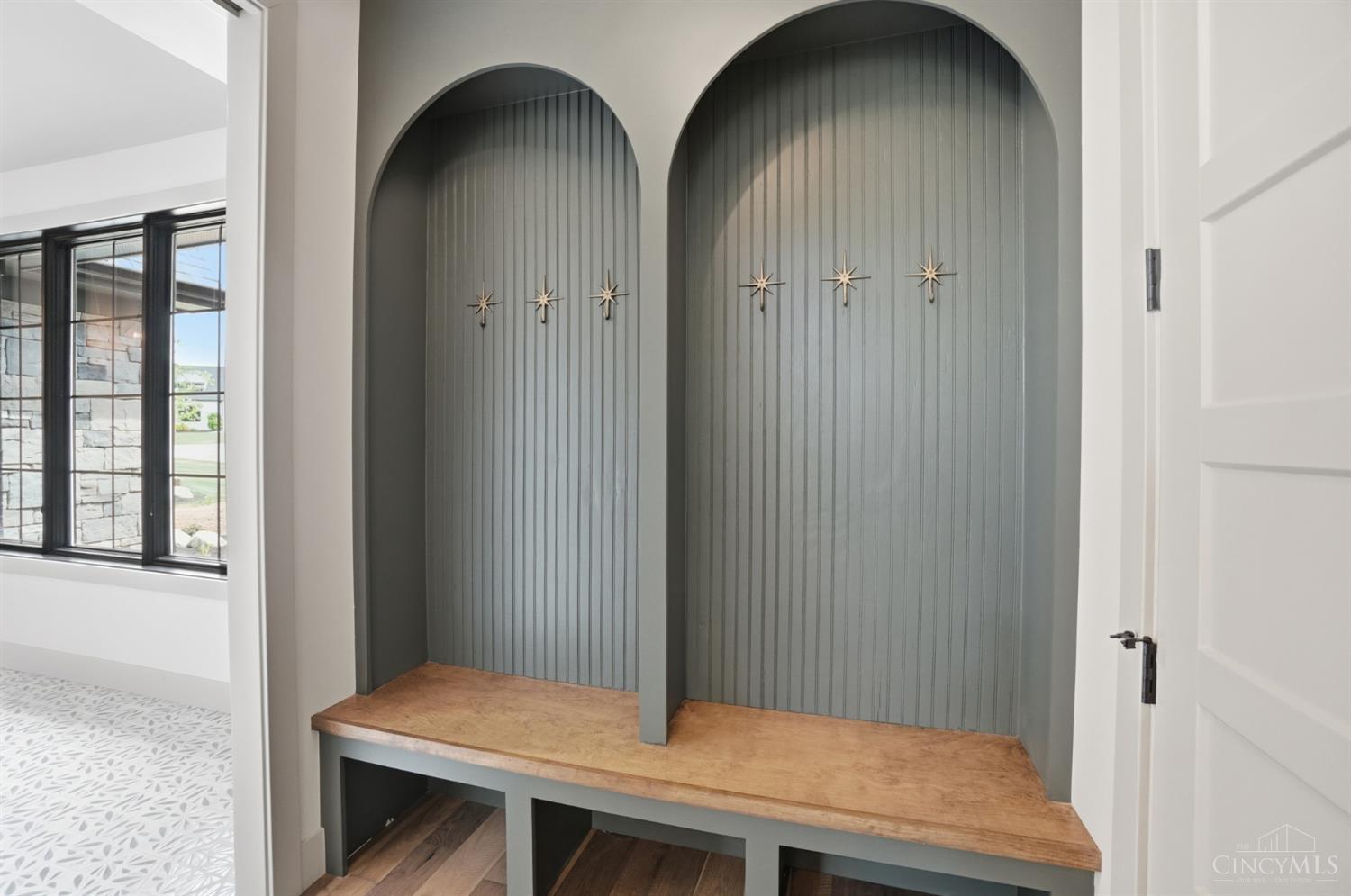 18 Chimney Ridge Drive