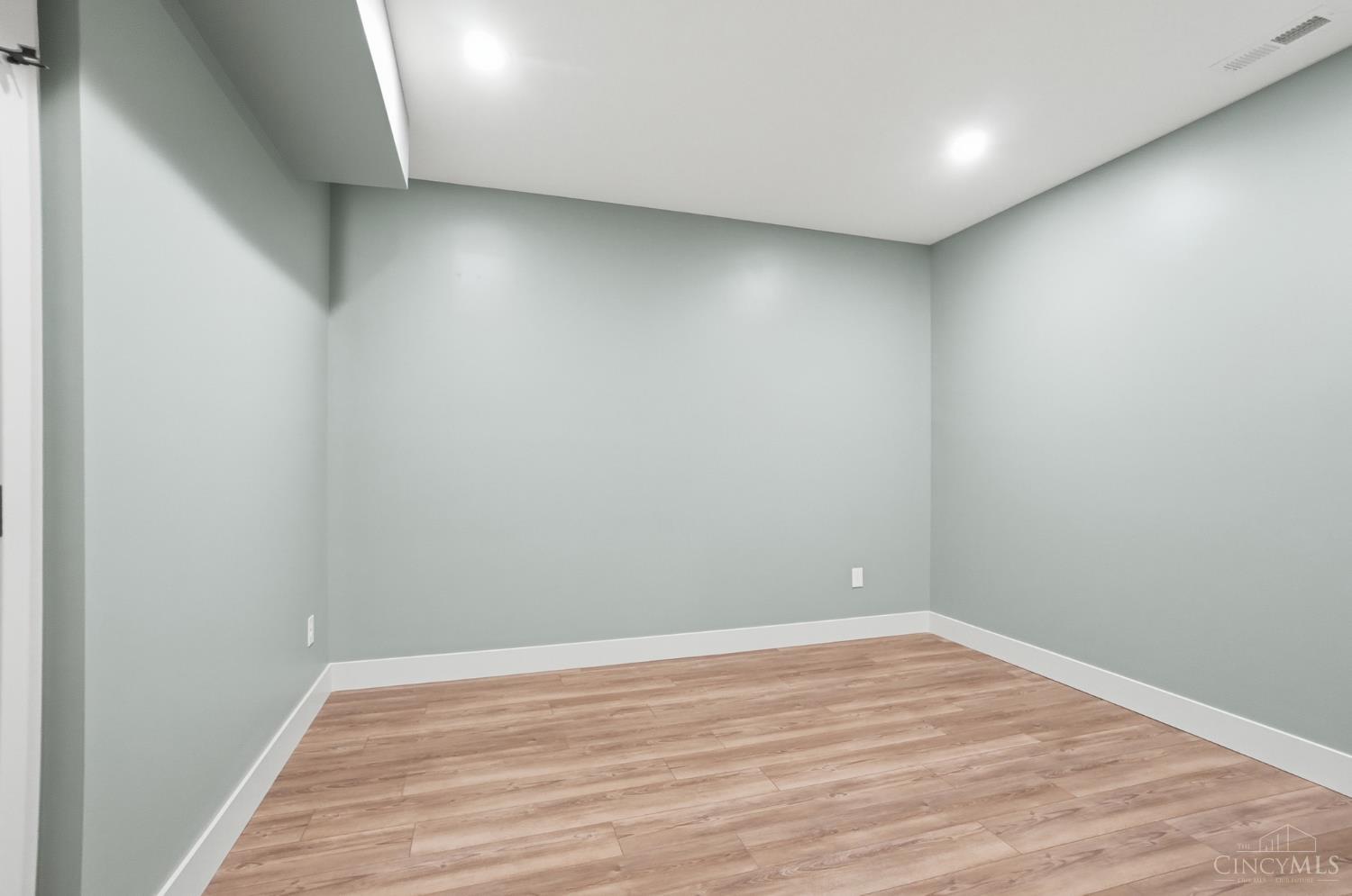 18 Chimney Ridge Drive