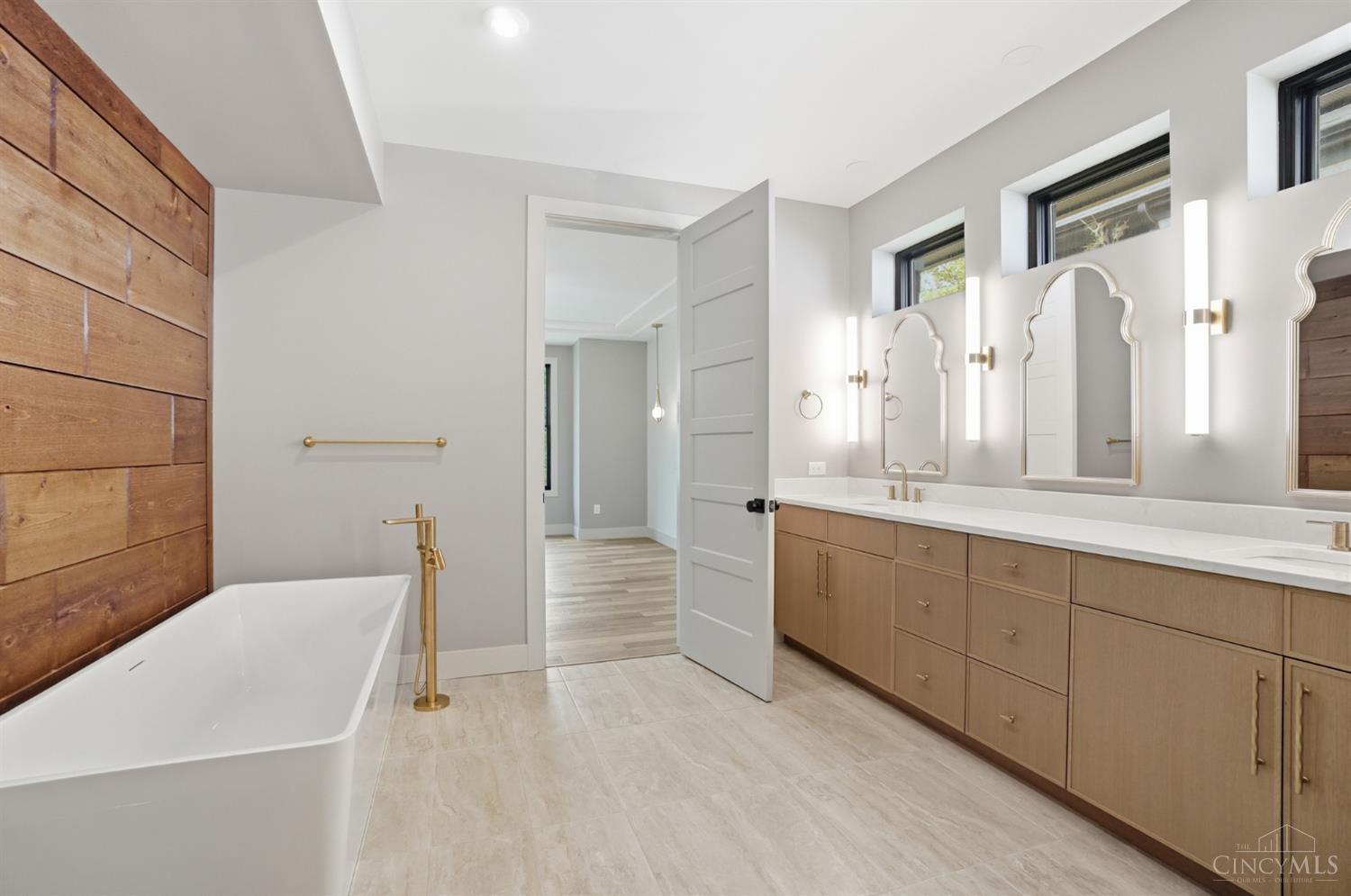 18 Chimney Ridge Drive