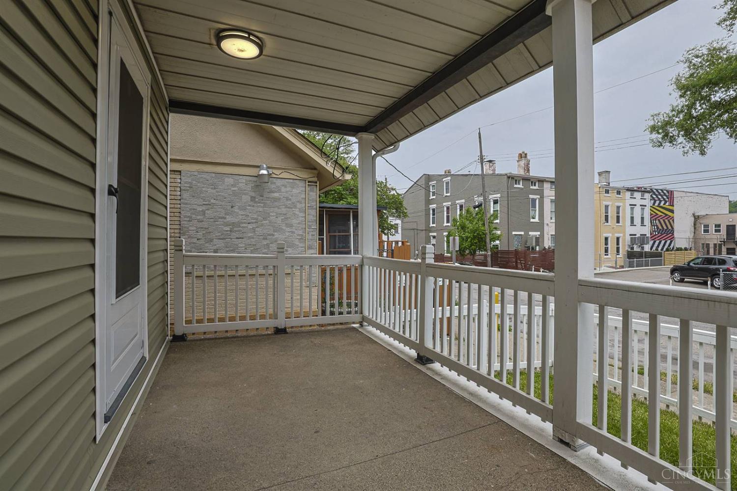 2956 Henshaw Avenue, Cincinnati, OH, 45225 — photo 3