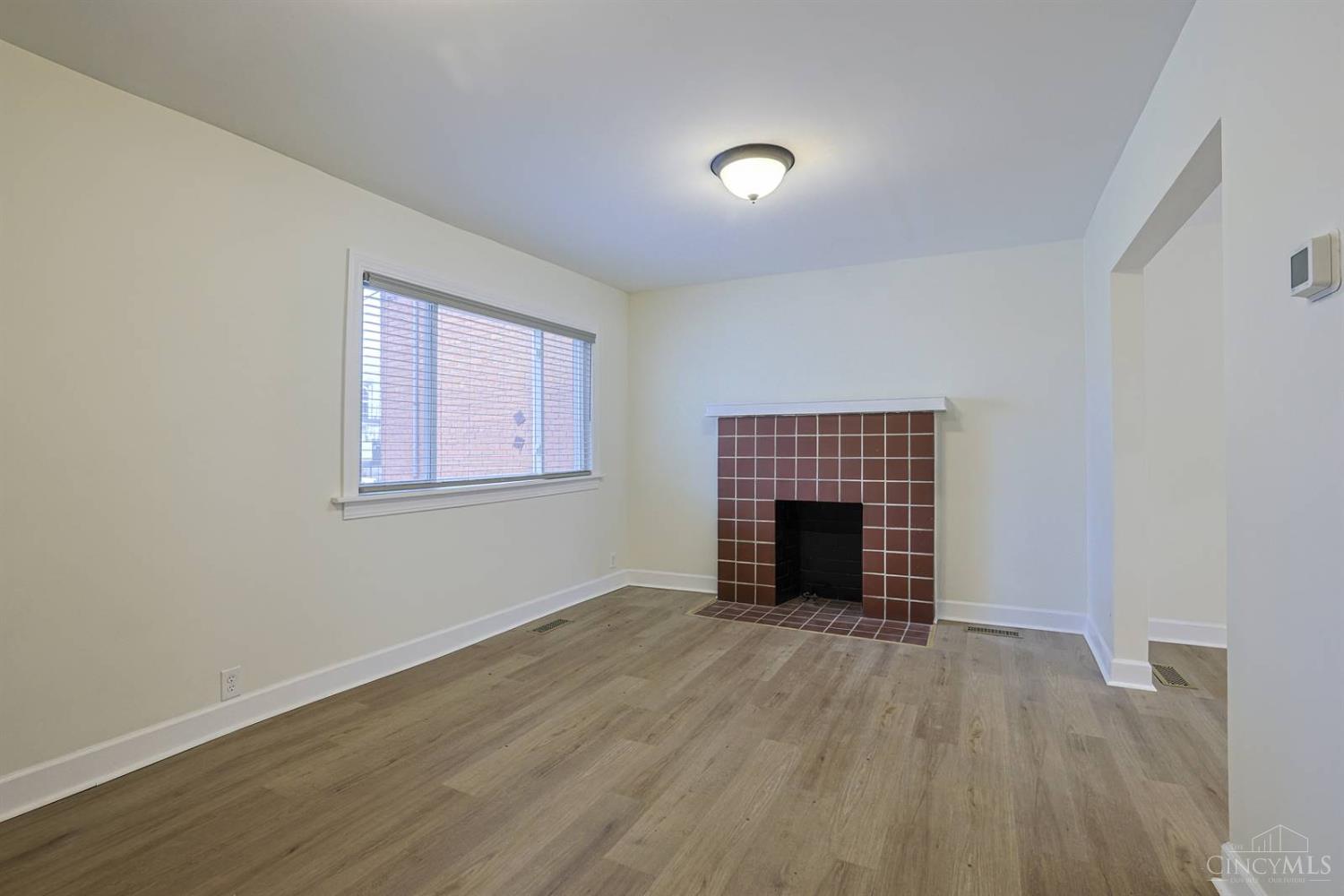 2956 Henshaw Avenue, Cincinnati, OH, 45225 — photo 6