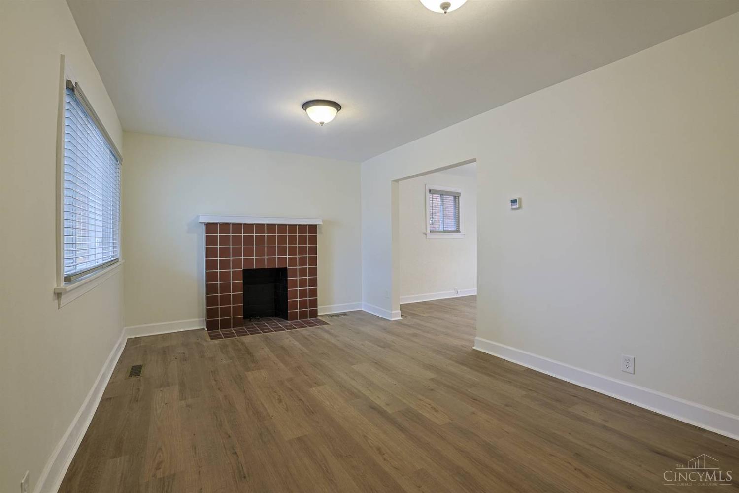 2956 Henshaw Avenue, Cincinnati, OH, 45225 — photo 8