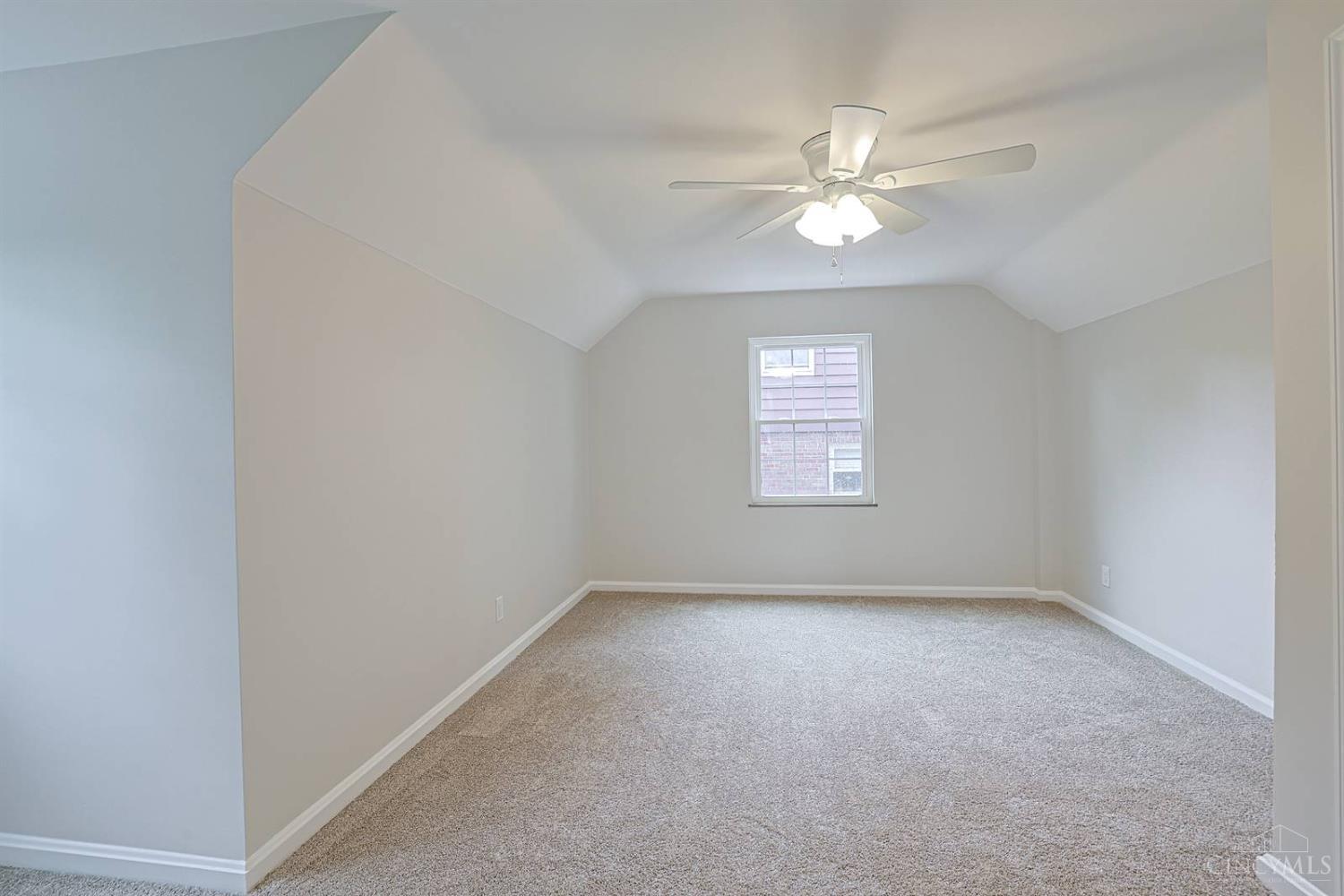 5829 Pandora Avenue, Cincinnati, OH, 45213 — photo 24