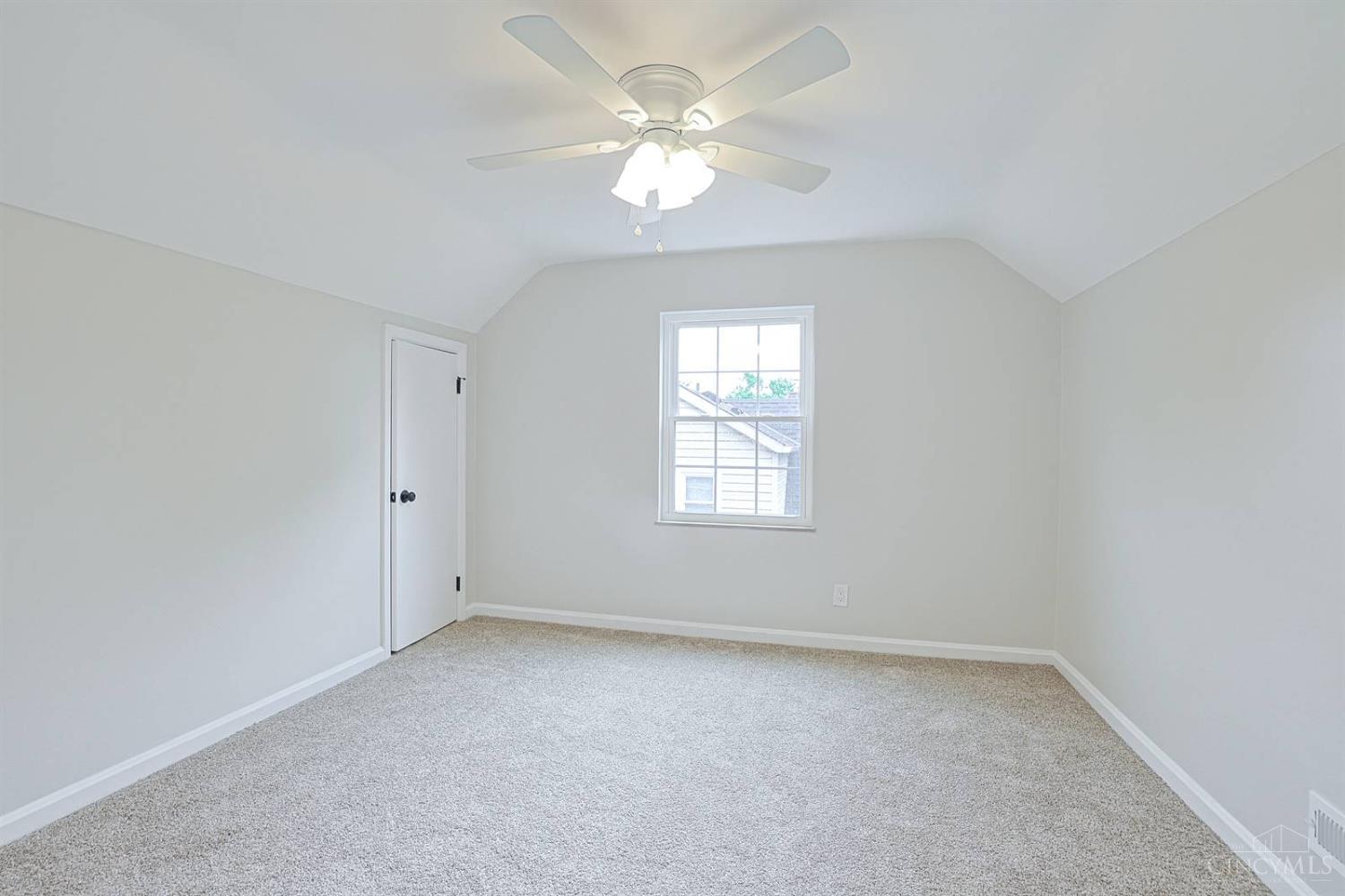 5829 Pandora Avenue, Cincinnati, OH, 45213 — photo 26