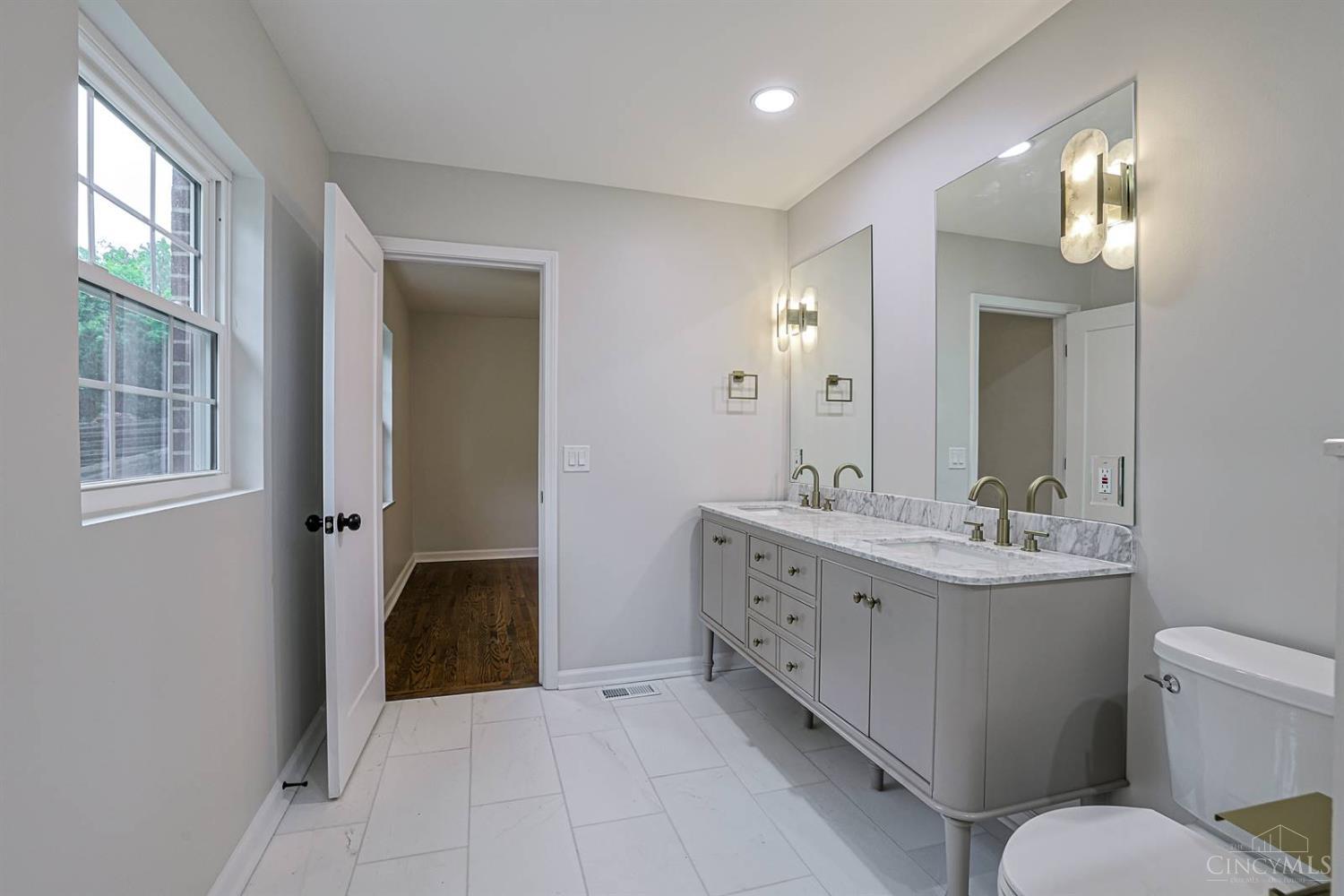 5829 Pandora Avenue, Cincinnati, OH, 45213 — photo 23
