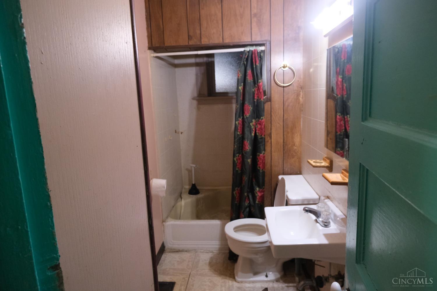 835 Lexington Avenue, Cincinnati, OH, 45229 — photo 21