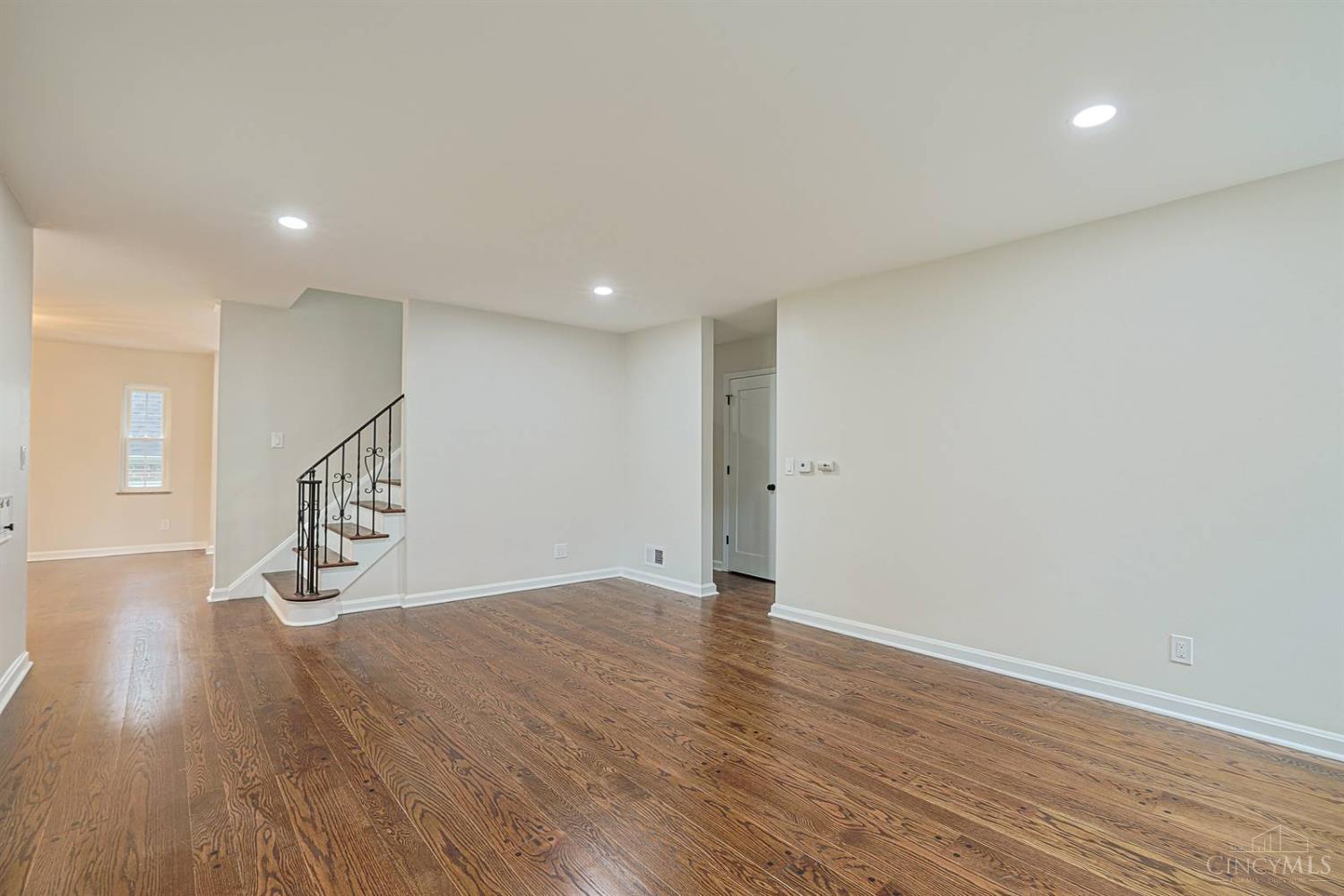 5829 Pandora Avenue, Cincinnati, OH, 45213 — photo 8