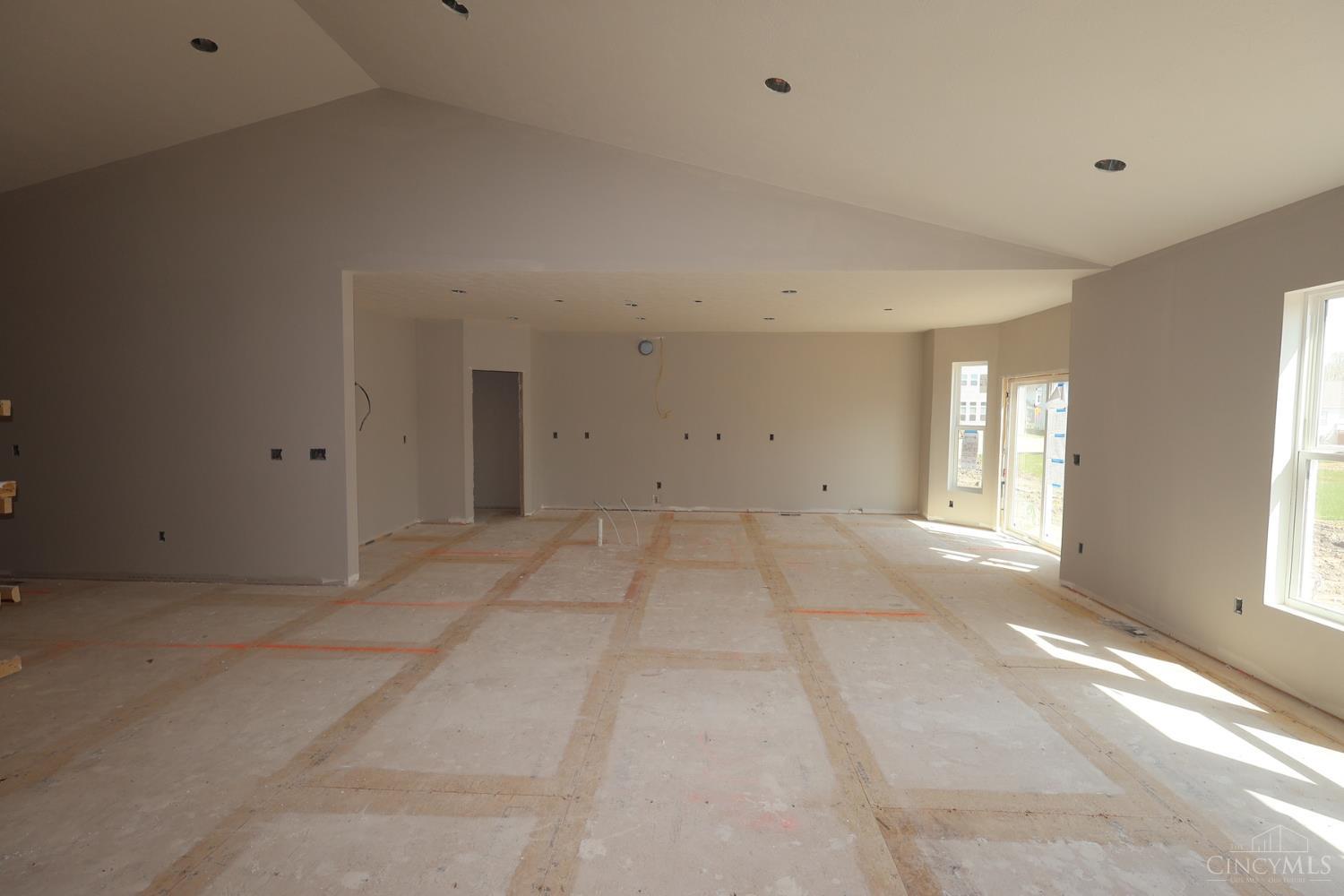 5976 Hawks Lane #60, Miami Twp, OH, 45150 — photo 15
