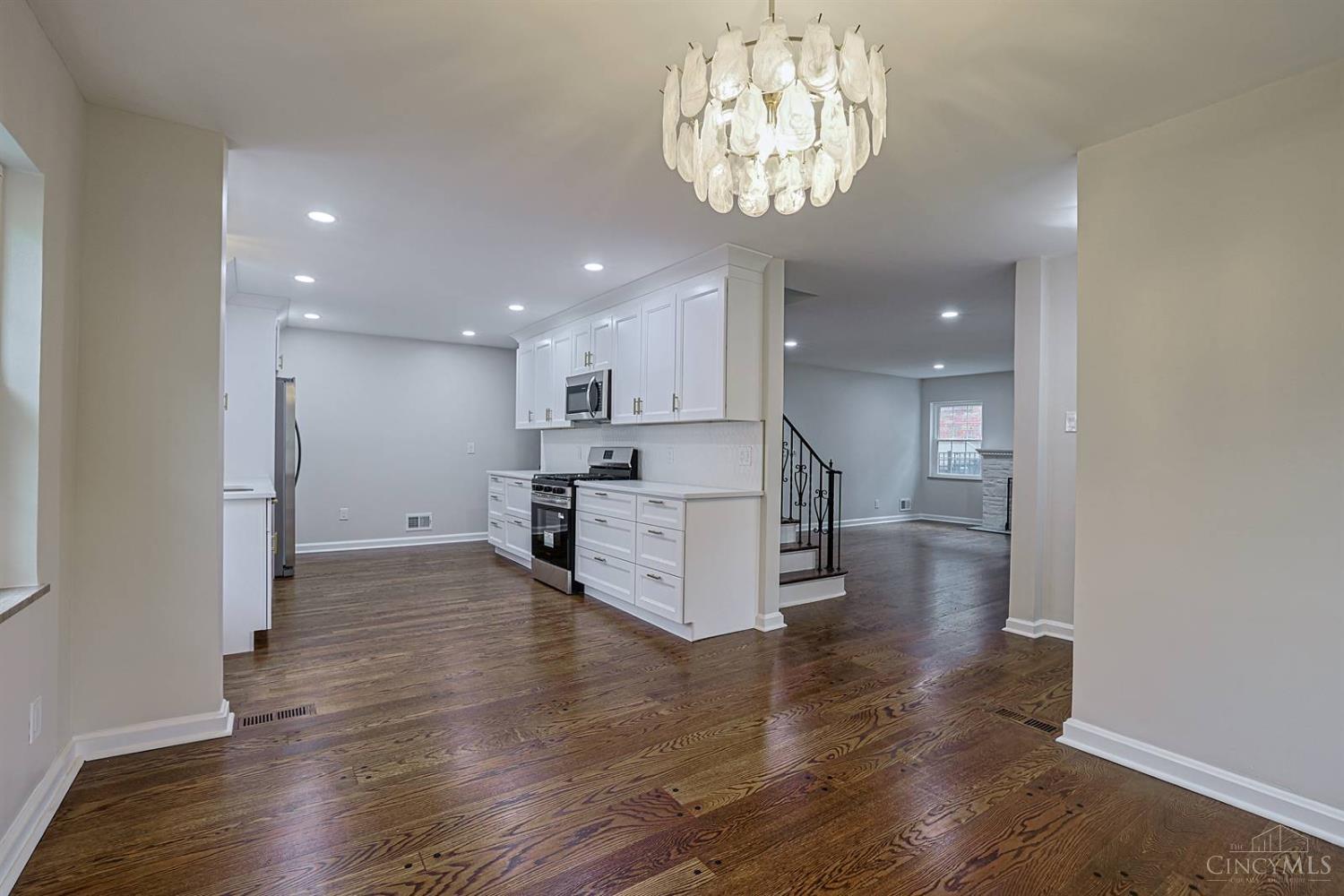 5829 Pandora Avenue, Cincinnati, OH, 45213 — photo 13