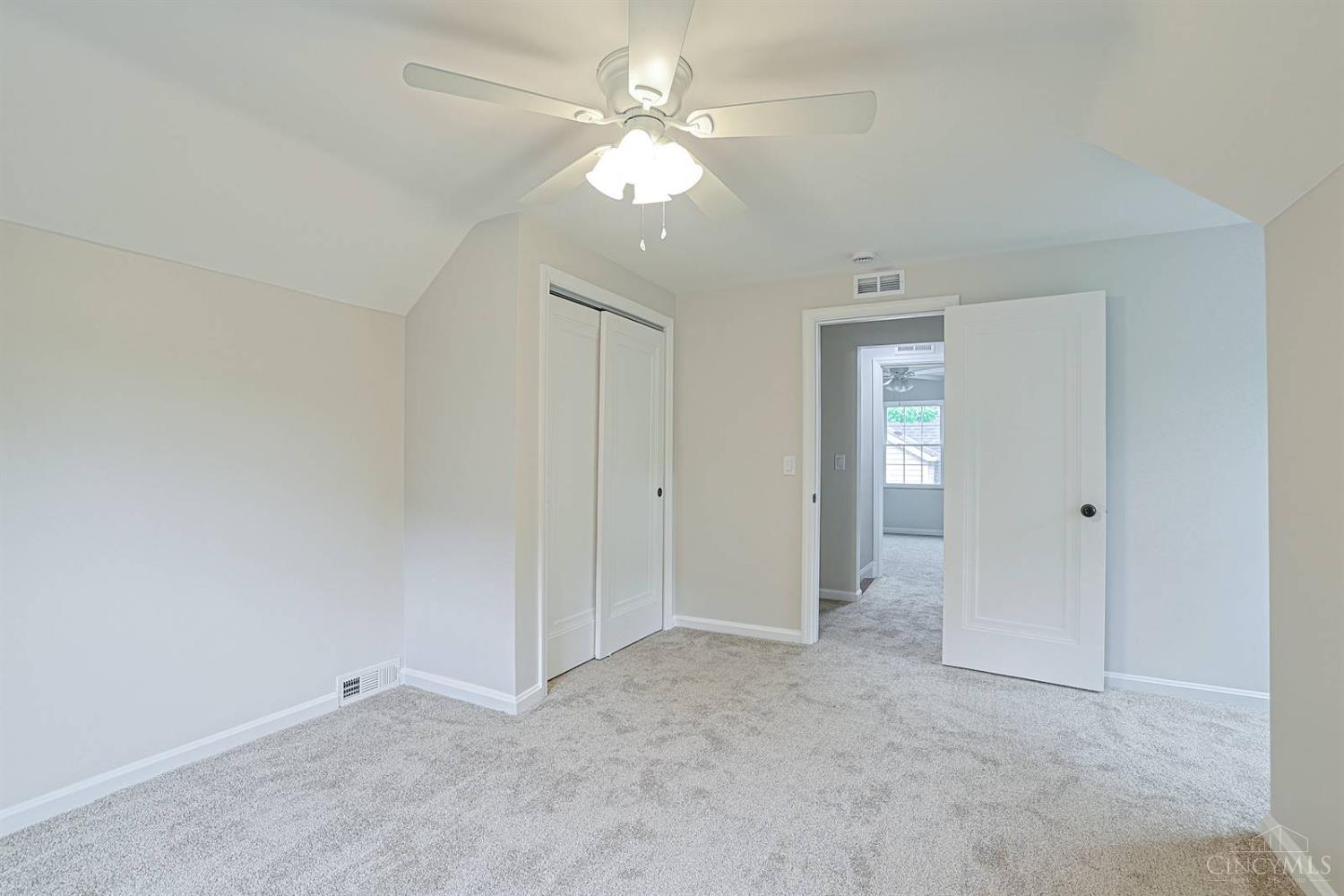 5829 Pandora Avenue, Cincinnati, OH, 45213 — photo 25