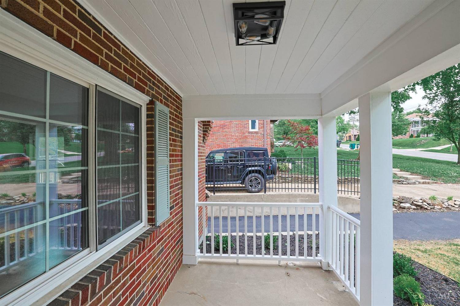5829 Pandora Avenue, Cincinnati, OH, 45213 — photo 3