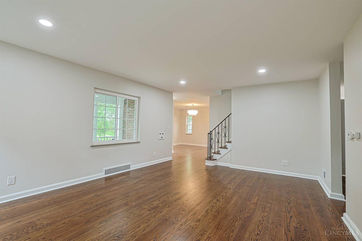 5829 Pandora Avenue, Cincinnati, OH, 45213 — photo 9