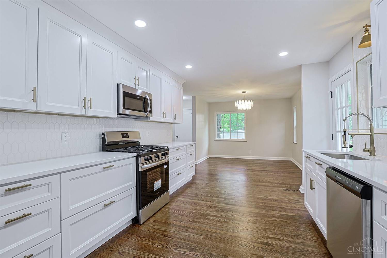 5829 Pandora Avenue, Cincinnati, OH, 45213 — photo 15