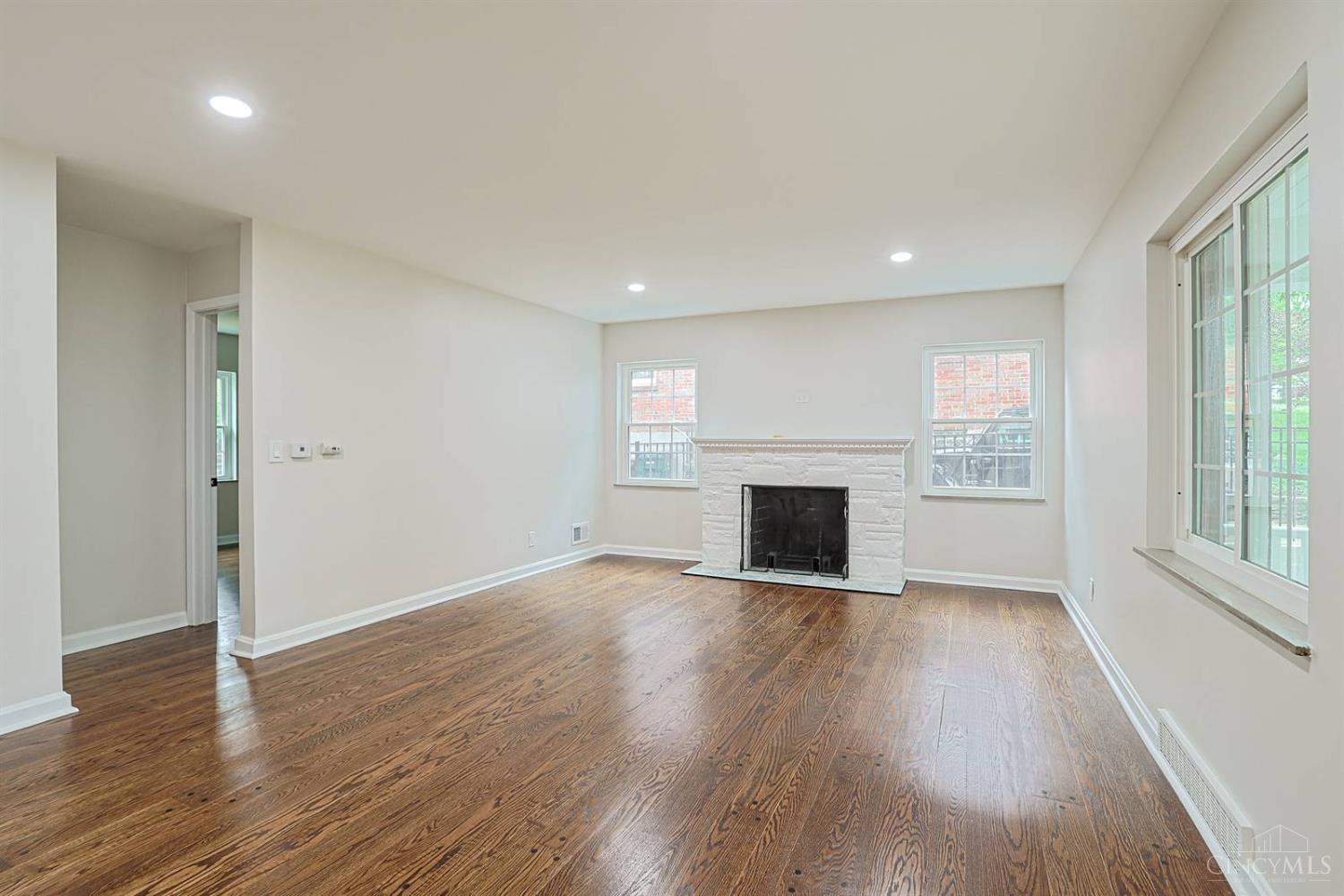 5829 Pandora Avenue, Cincinnati, OH, 45213 — photo 7
