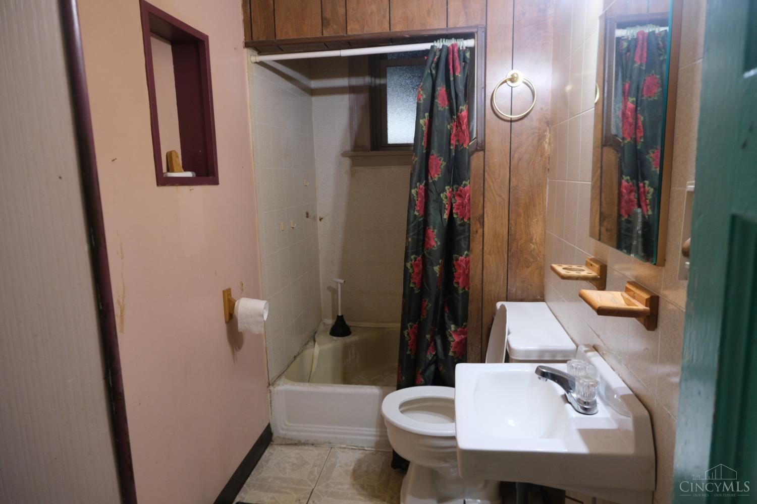 835 Lexington Avenue, Cincinnati, OH, 45229 — photo 22