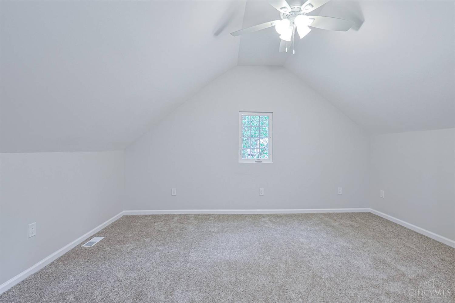 5829 Pandora Avenue, Cincinnati, OH, 45213 — photo 28