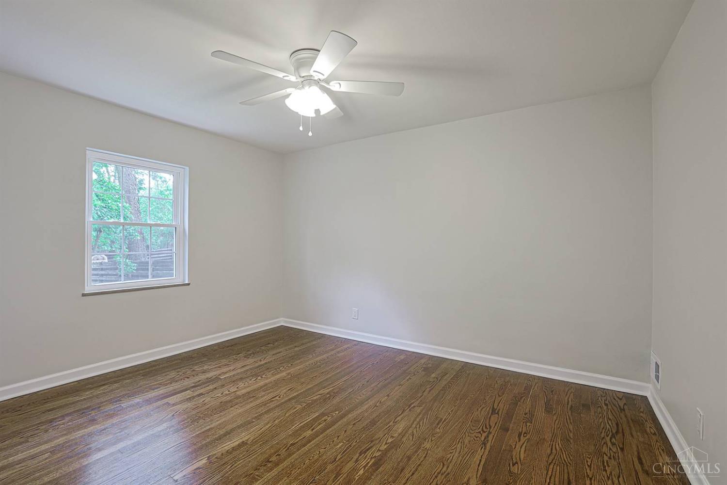 5829 Pandora Avenue, Cincinnati, OH, 45213 — photo 17