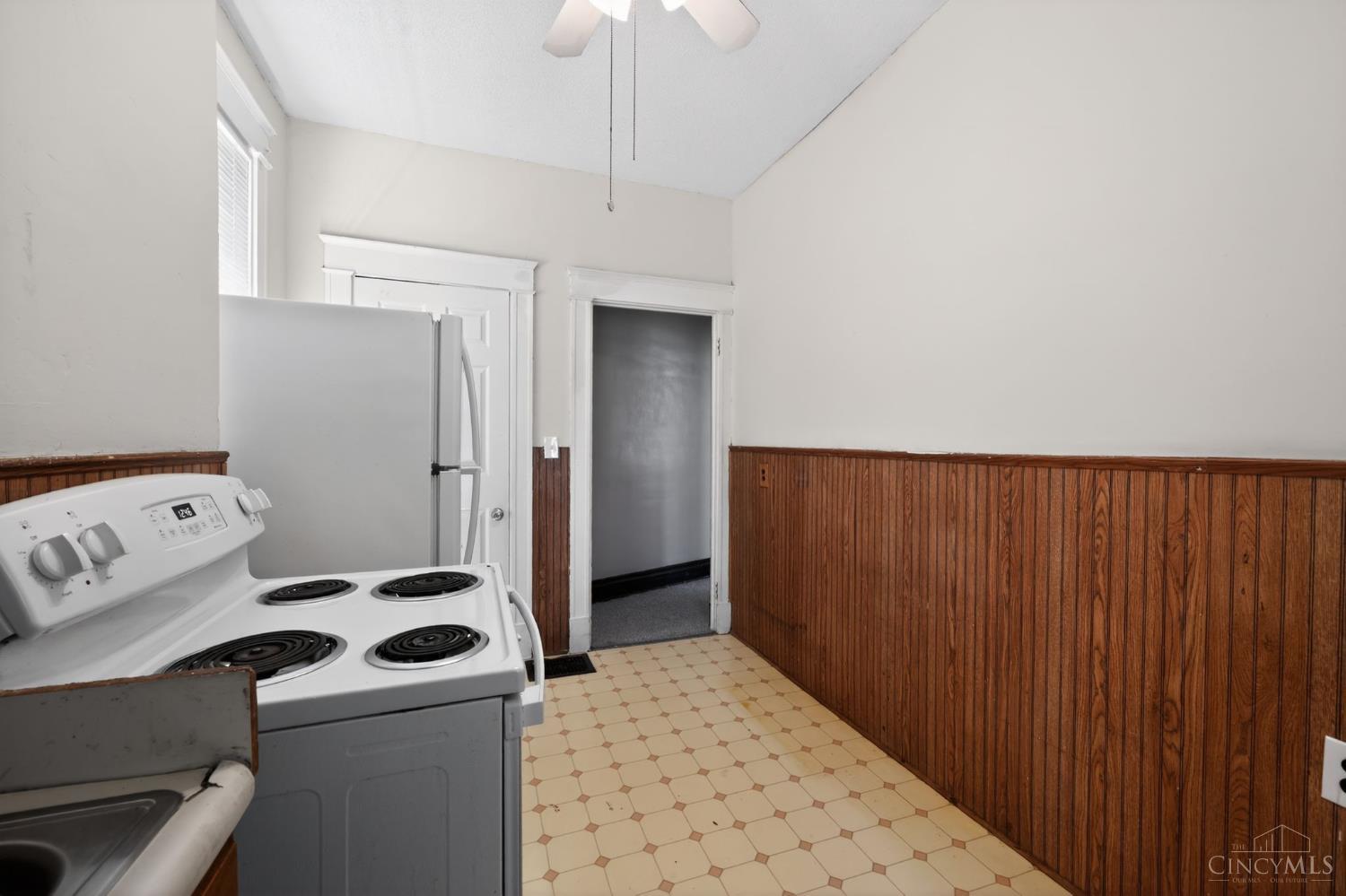 5906 Highland Avenue, Elmwood Place, OH, 45216 — photo 21