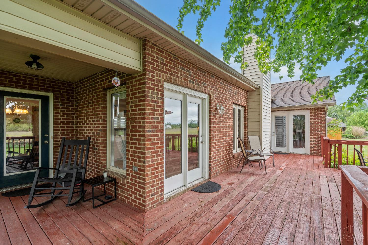 203 Lakewood Lane, Georgetown, OH, 45121 — photo 31