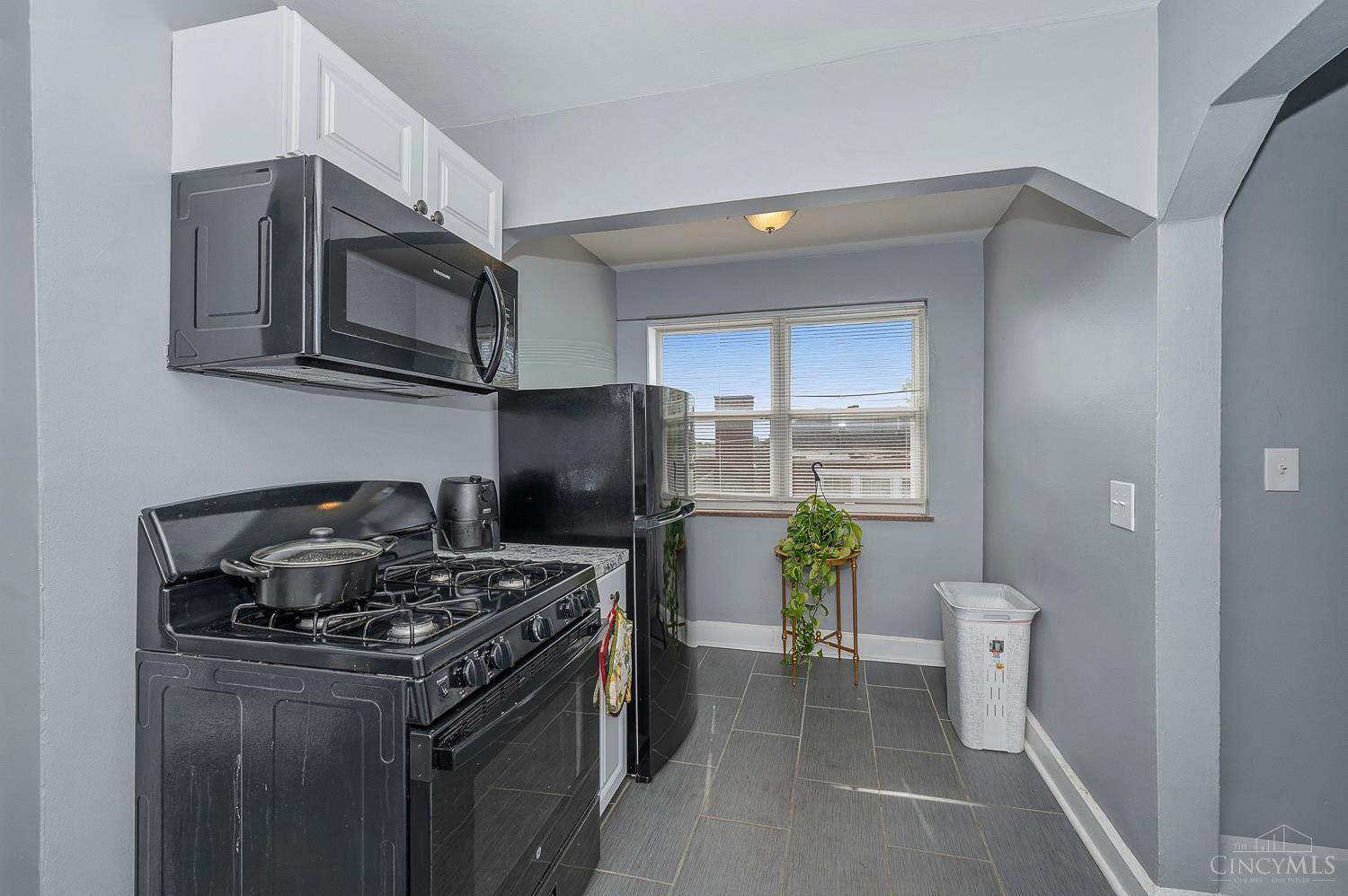 945 Dana Avenue, Cincinnati, OH, 45229 — photo 21