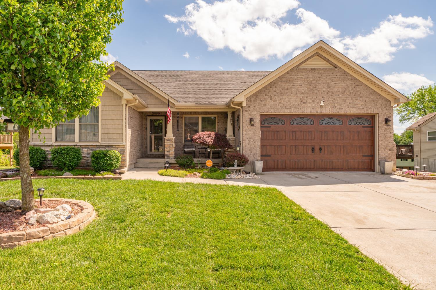 1331 Peregrine Way, Hamilton, OH, 45013 — photo 3