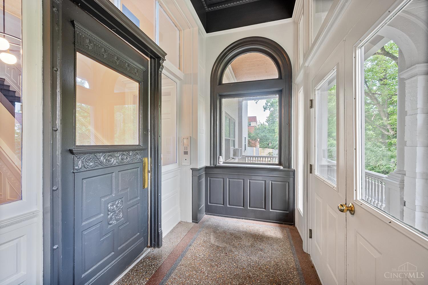 945 Dana Avenue, Cincinnati, OH, 45229 — photo 25