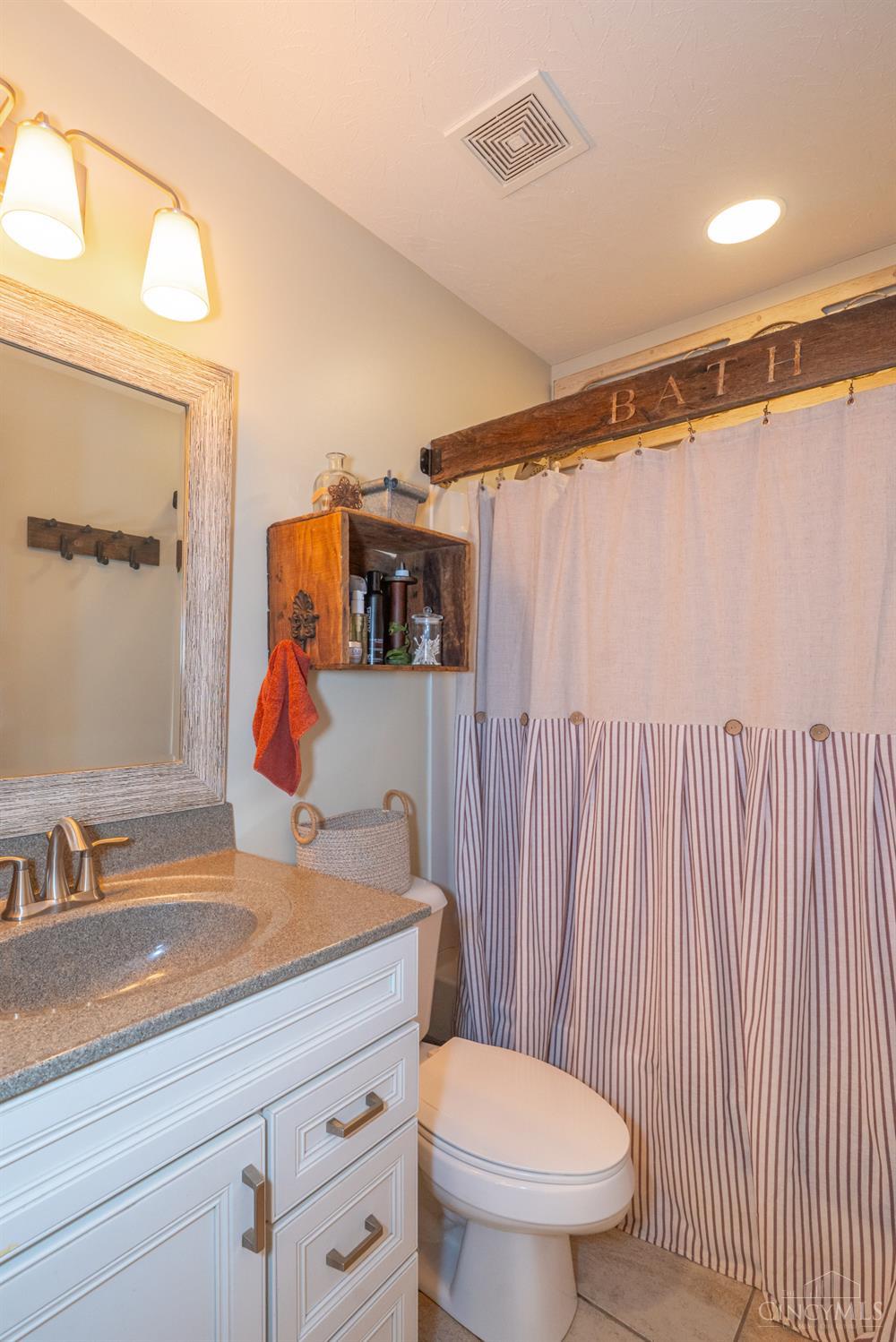 1331 Peregrine Way, Hamilton, OH, 45013 — photo 24