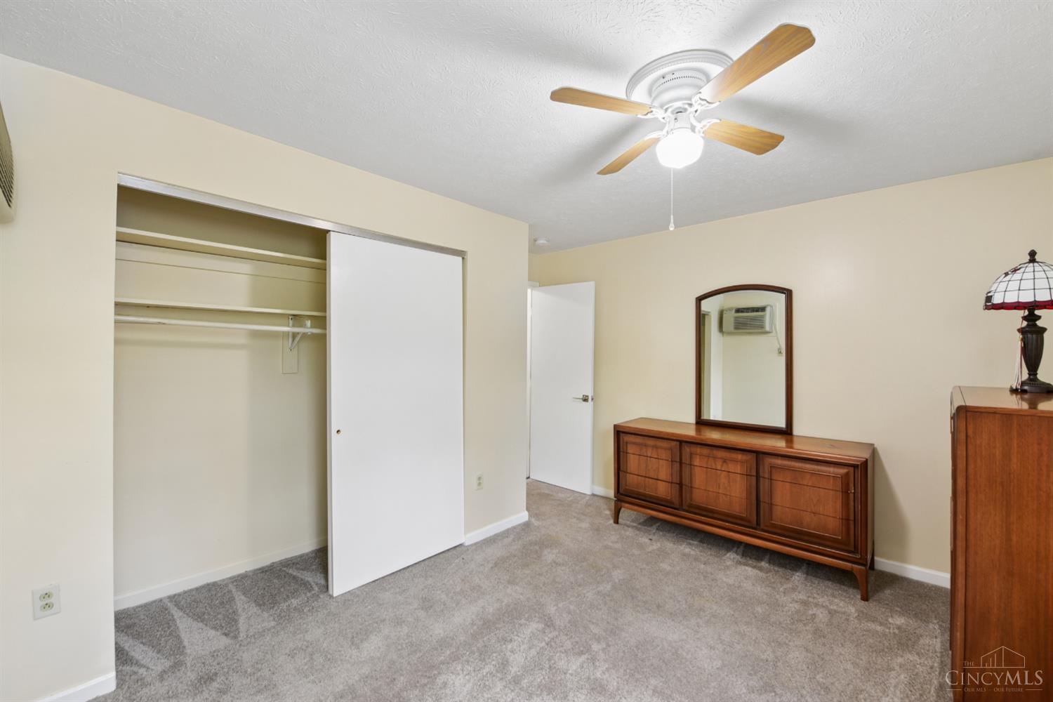 4808 Chalet Drive #1106, St Bernard, OH, 45217 — photo 11