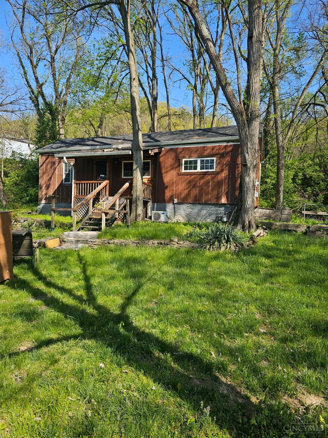 Homes for sale in Cincinnati, OH | 3888 River Rd, Cincinnati, OH 45204 | MLS# 1877274