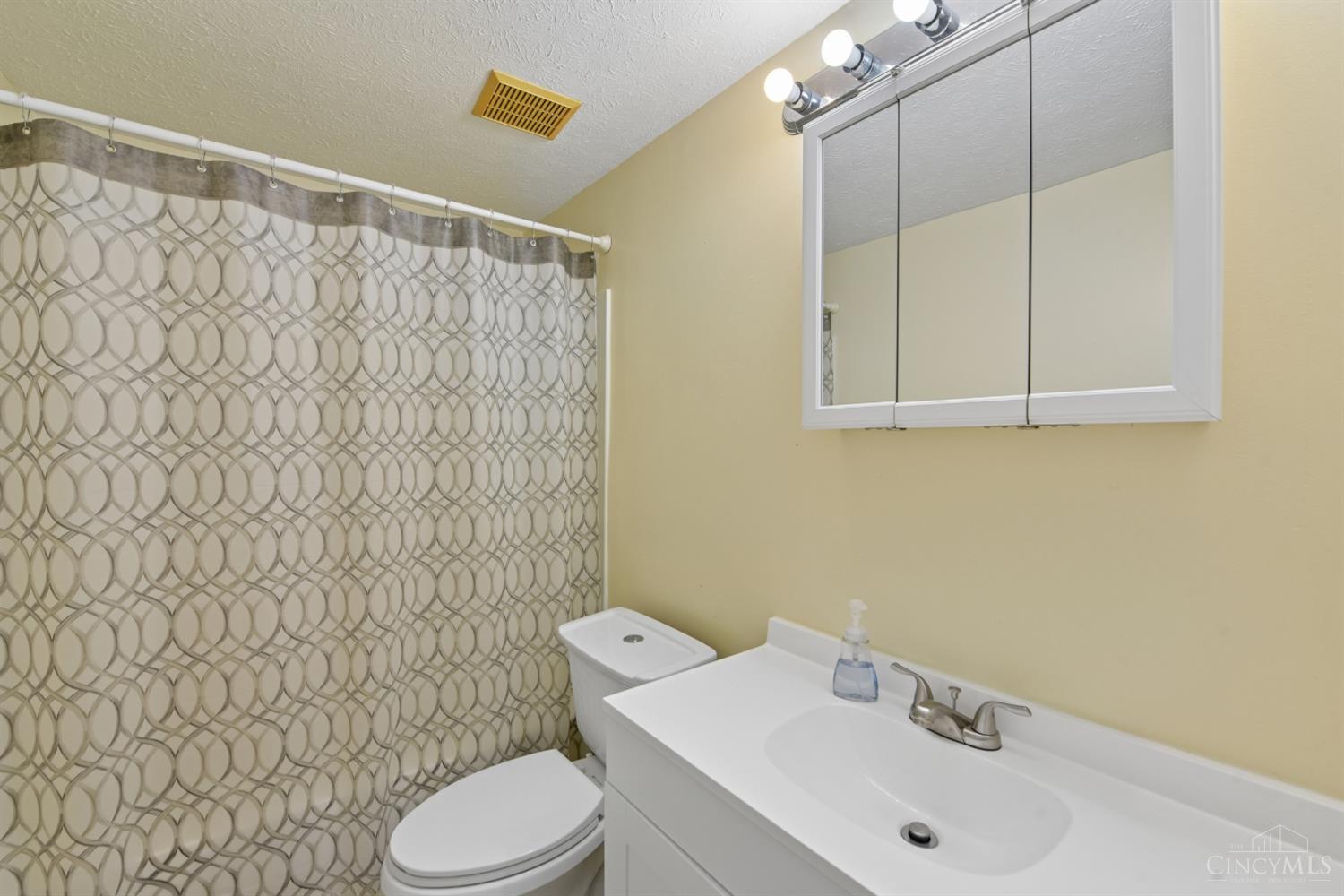 4808 Chalet Drive #1106, St Bernard, OH, 45217 — photo 34