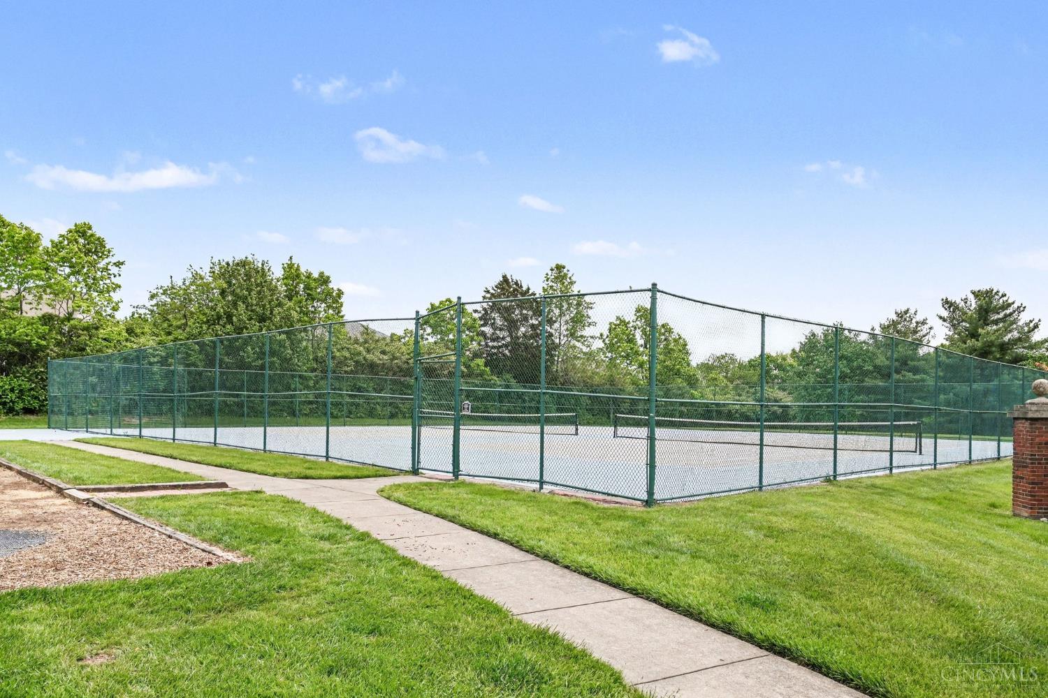 Homes for sale in Mason, OH | 4321 Towneside Ct, Mason, OH 45040 | MLS# 1877514