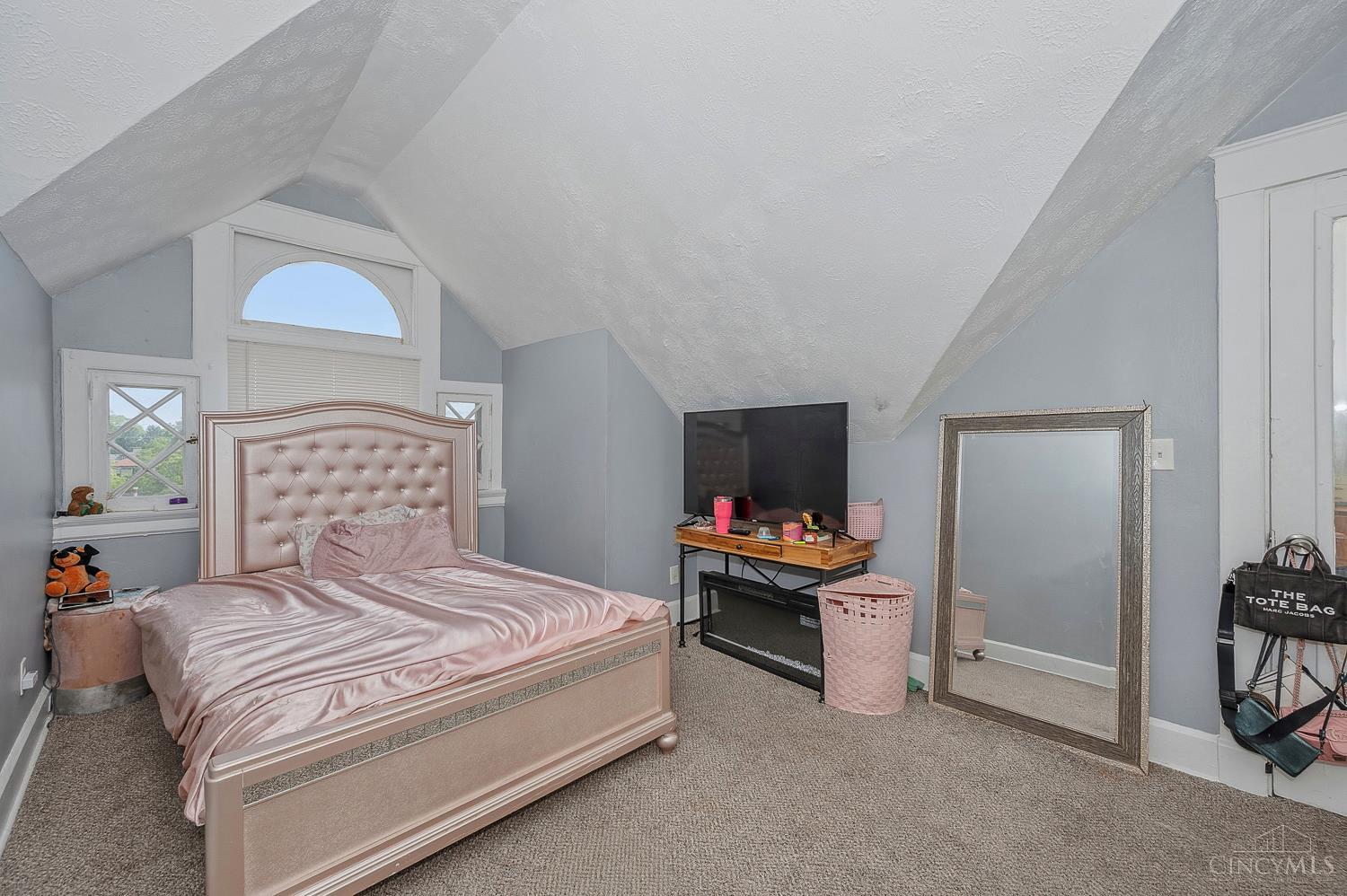 945 Dana Avenue, Cincinnati, OH, 45229 — photo 23