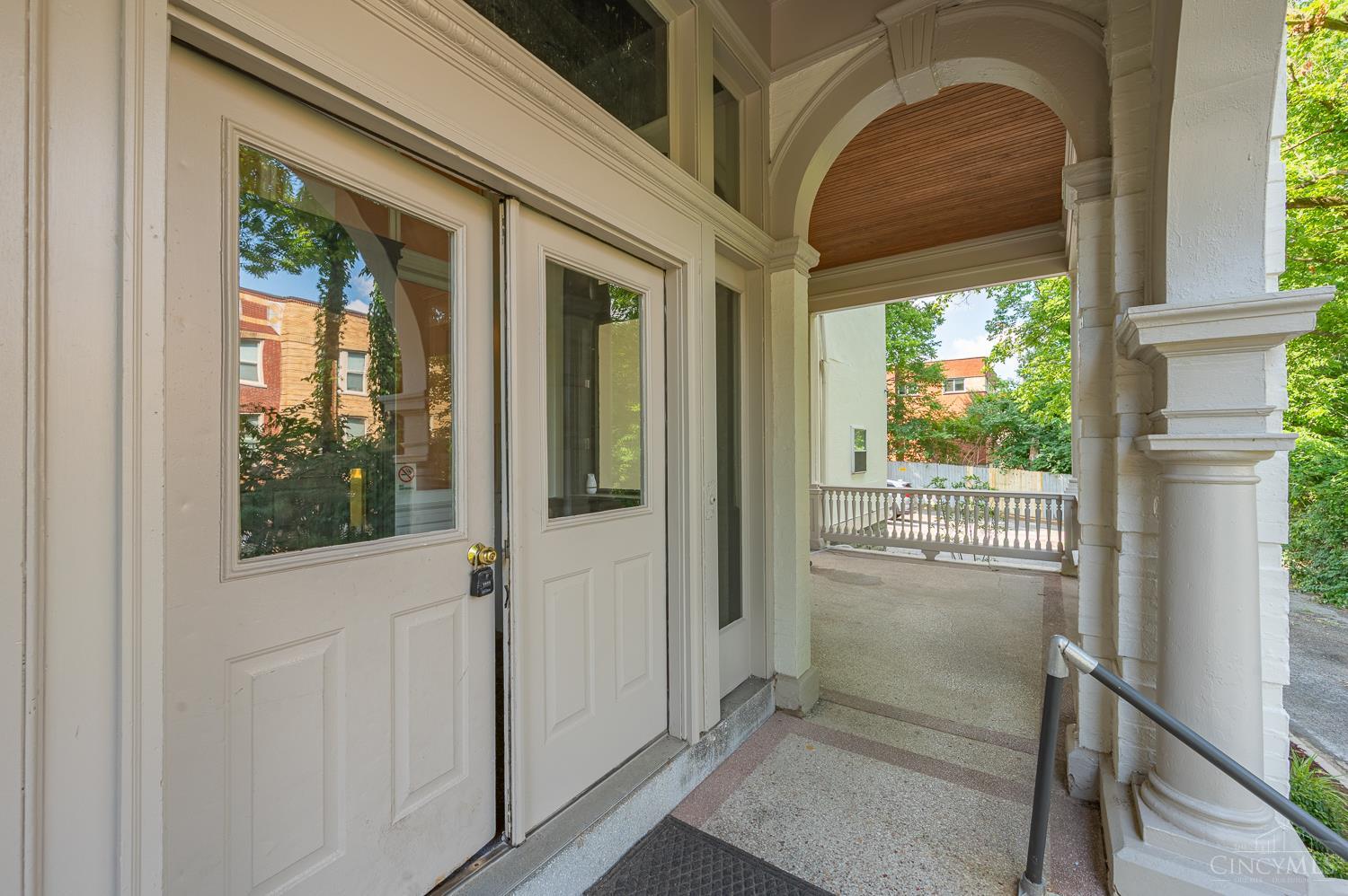 945 Dana Avenue, Cincinnati, OH, 45229 — photo 27