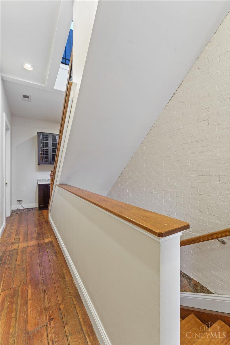 1302 Main Street, Cincinnati, OH, 45202 — photo 49