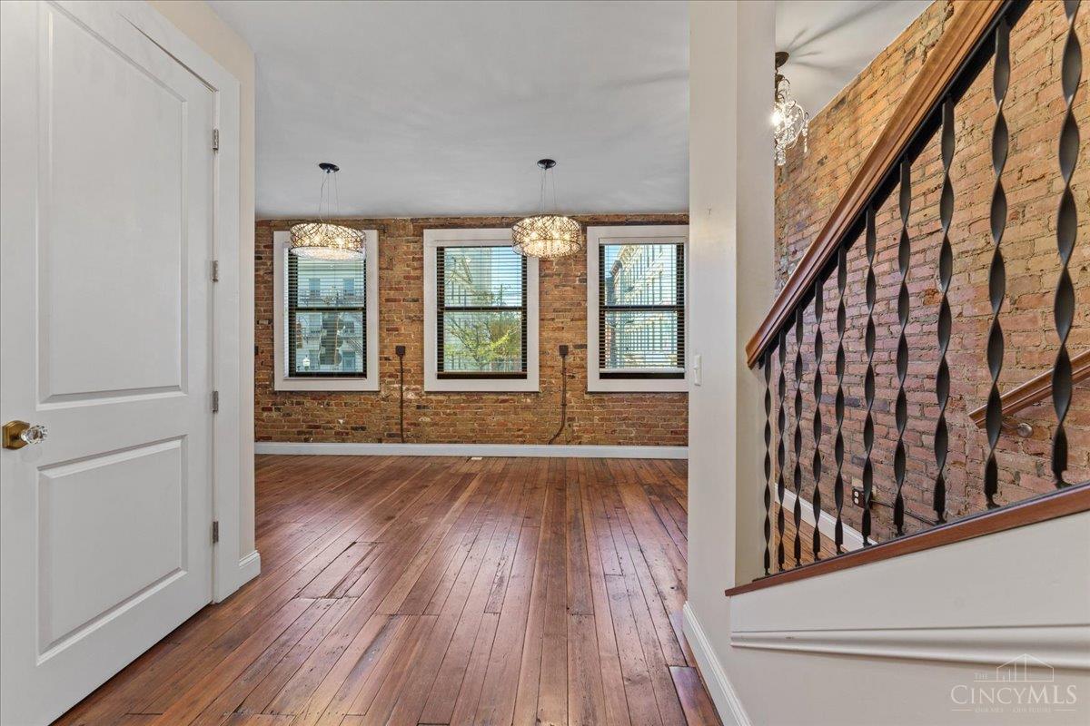 1302 Main Street, Cincinnati, OH, 45202 — photo 41