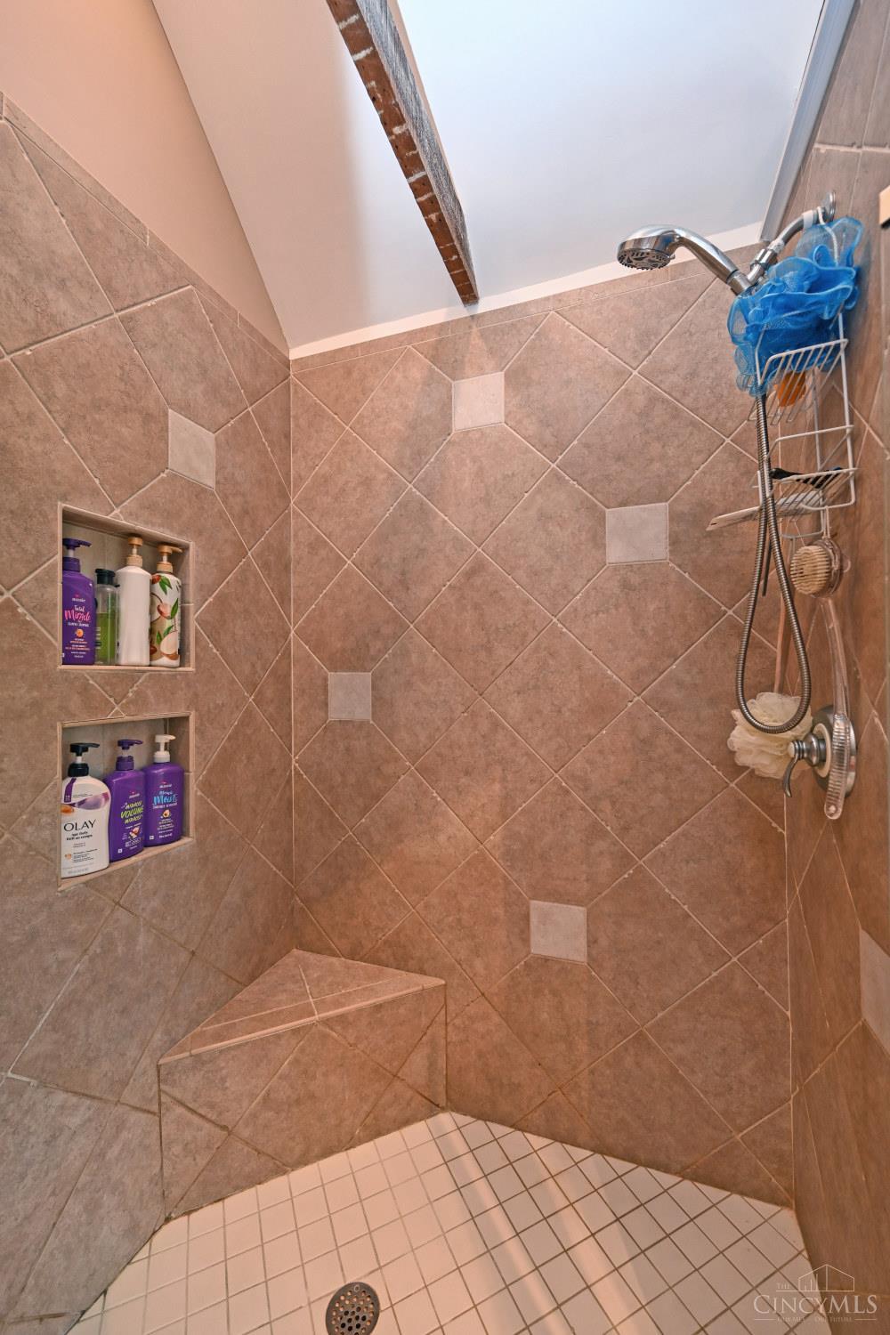 675 Hobby Horse Lane, Miami Twp, OH, 45150 — photo 41
