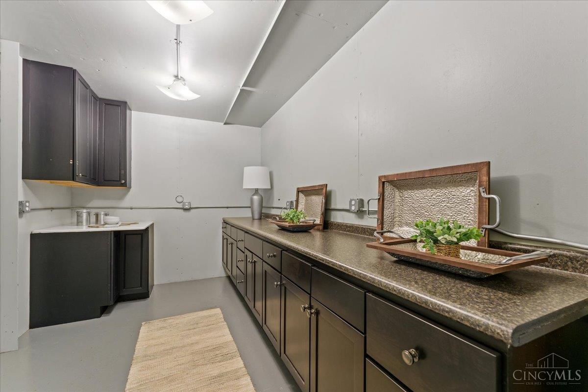 1302 Main Street, Cincinnati, OH, 45202 — photo 25