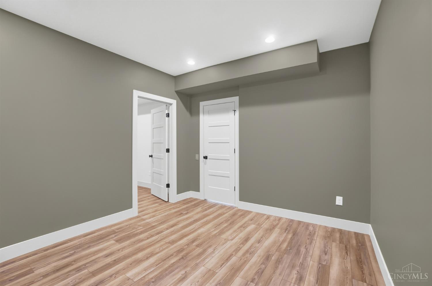 18 Chimney Ridge Drive