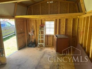 10723 Hiawatha Road, Paint Twp, OH, 45133 — photo 6