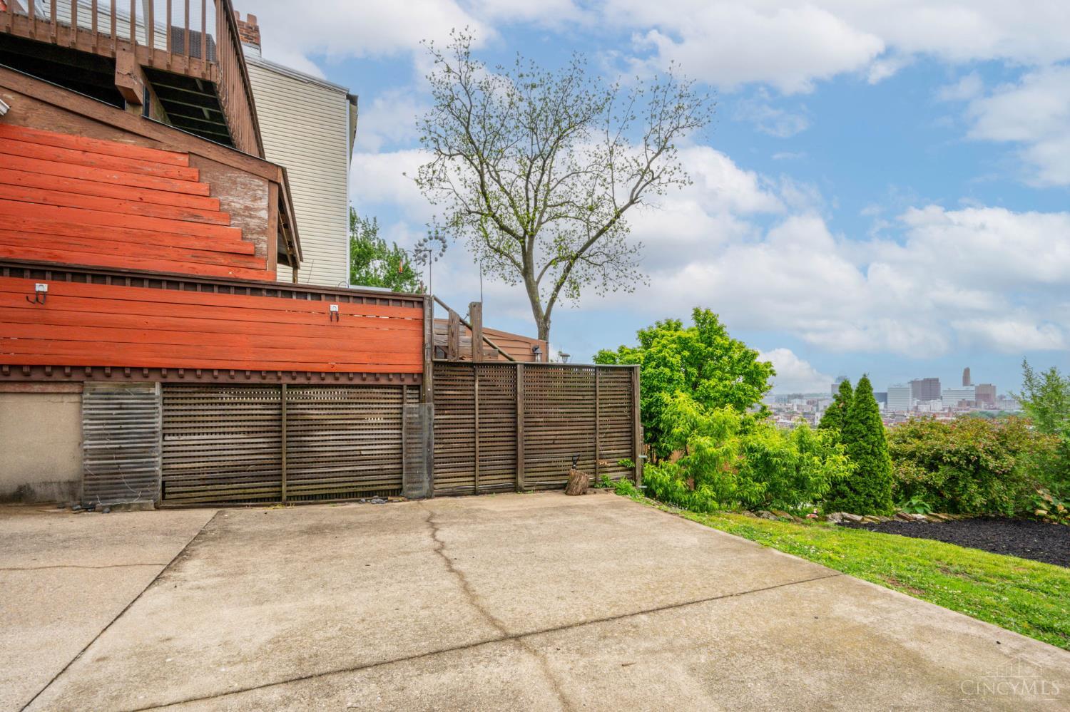 245 Klotter Avenue, Cincinnati, OH, 45219 — photo 5