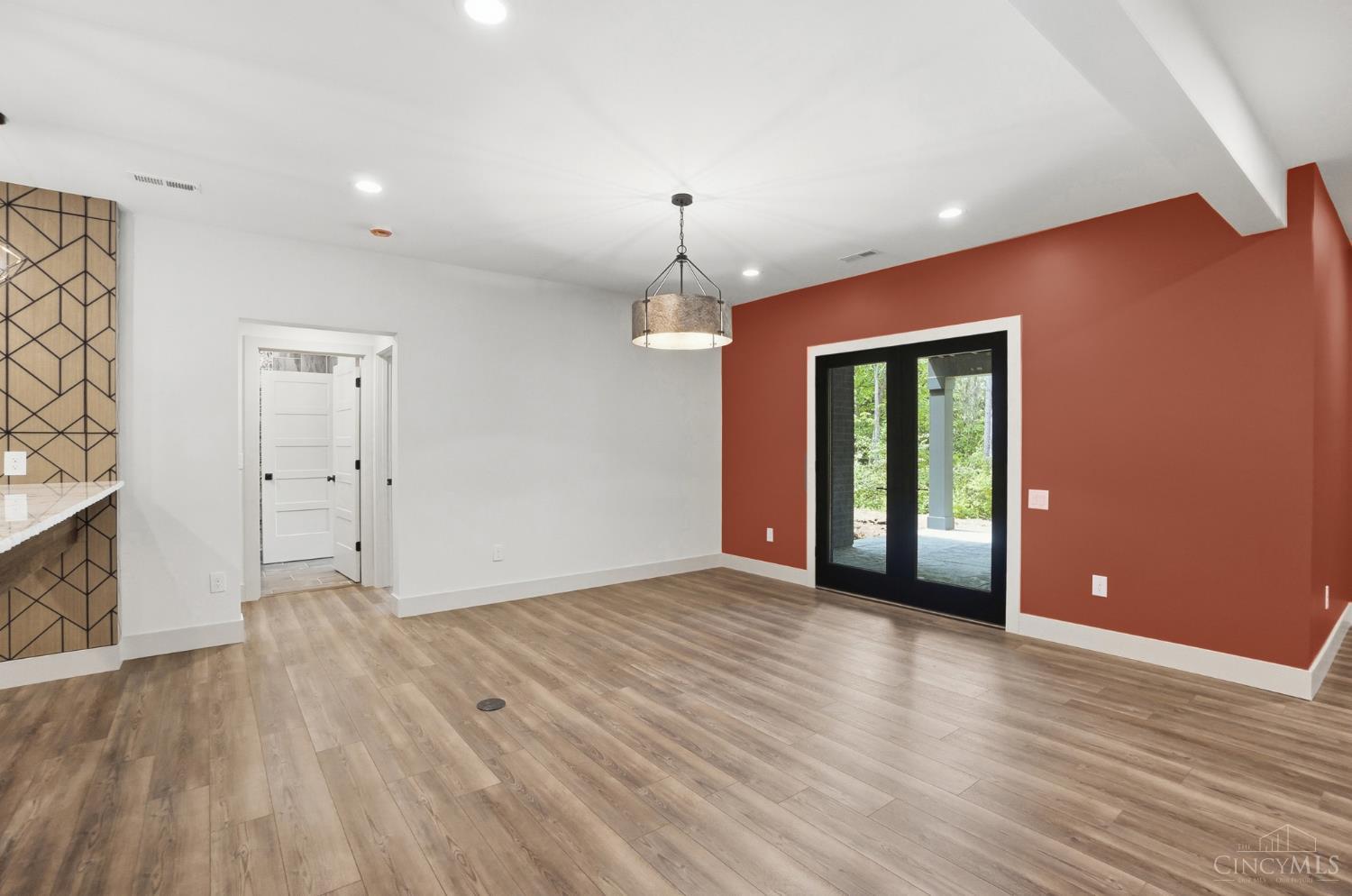 18 Chimney Ridge Drive