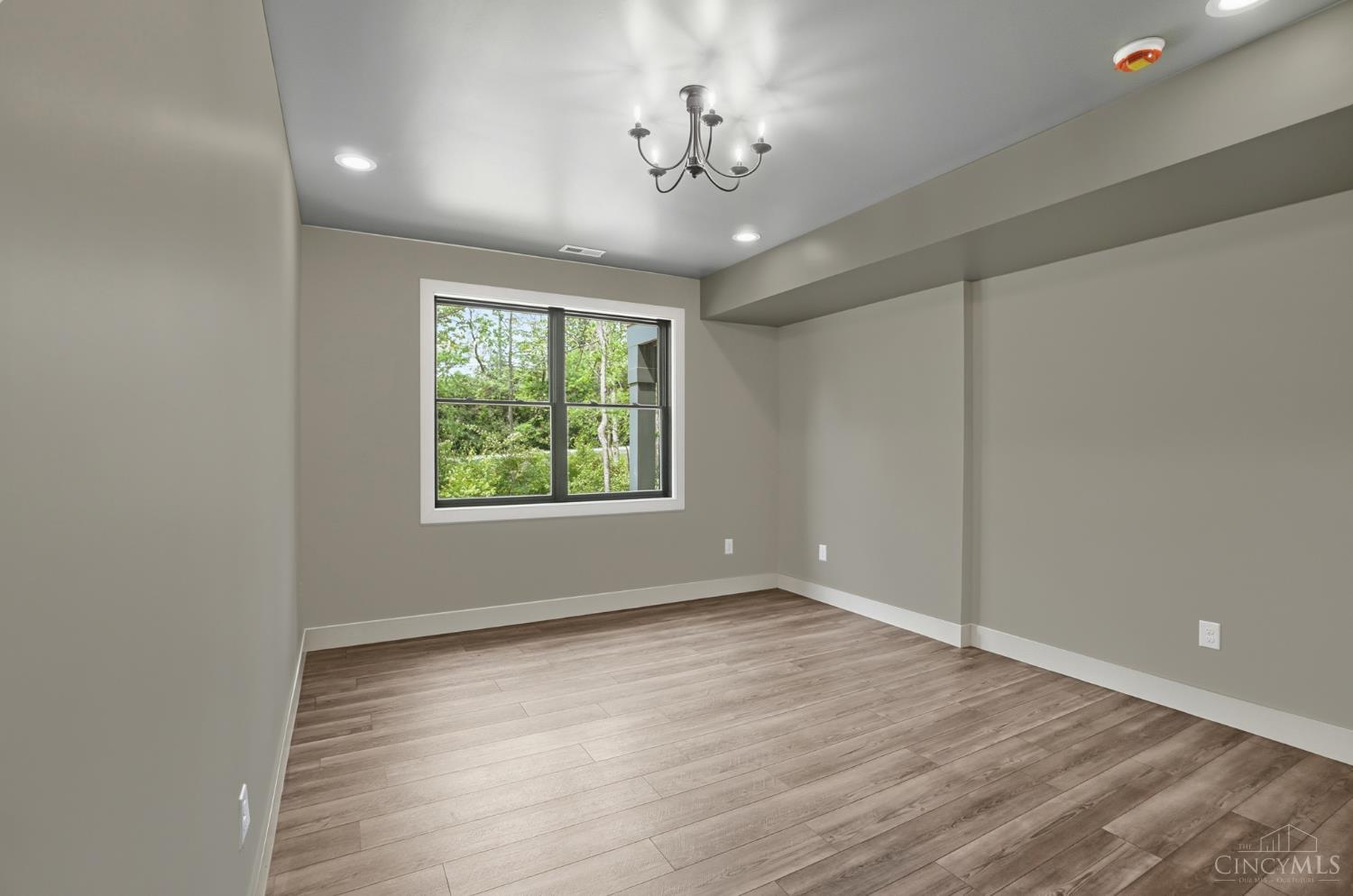 18 Chimney Ridge Drive