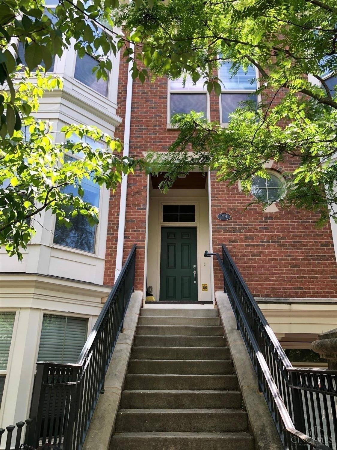 219 Stetson Street, Cincinnati, OH, 45219 — photo 2